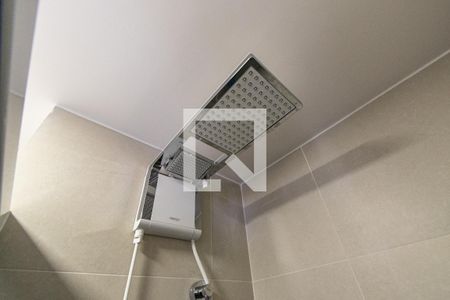 Banheiro de kitnet/studio para alugar com 1 quarto, 25m² em Vila Mariana, São Paulo