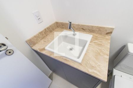 Banheiro de kitnet/studio para alugar com 1 quarto, 25m² em Vila Mariana, São Paulo