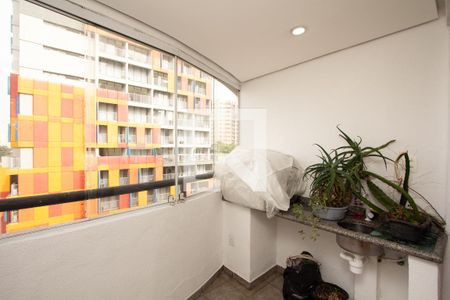 Varanda de apartamento para alugar com 2 quartos, 55m² em Indianópolis, São Paulo
