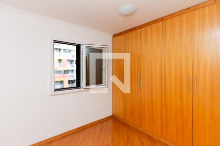 Quarto de apartamento para alugar com 2 quartos, 55m² em Indianópolis, São Paulo