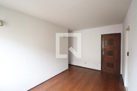 Sala de apartamento para alugar com 2 quartos, 60m² em Colubandê, São Gonçalo