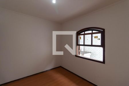 Quarto 1 de casa à venda com 2 quartos, 107m² em Vila Gomes Cardim, São Paulo
