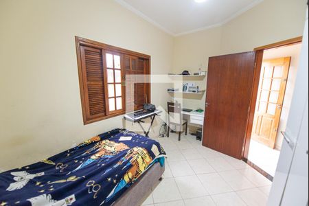 Quarto 1 de casa para alugar com 3 quartos, 320m² em Piracangaguá (chácara Flórida), Taubaté