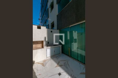 Varanda de apartamento à venda com 3 quartos, 180m² em Coração Eucarístico, Belo Horizonte