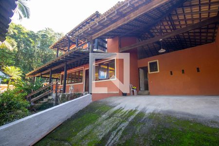 Casa à venda com 610m², 4 quartos e 3 vagasQuintal