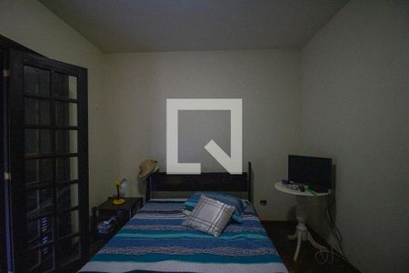 Casa à venda com 610m², 4 quartos e 3 vagasQuarto 2