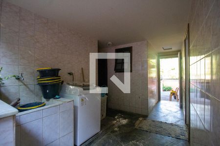 Casa à venda com 610m², 4 quartos e 3 vagasÁrea de Serviço