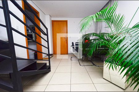 Sala de estar de apartamento para alugar com 3 quartos, 140m² em Santa Cruz, Belo Horizonte
