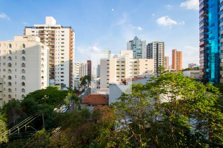 Vista da sala de apartamento para alugar com 3 quartos, 175m² em Vila Bastos, Santo André