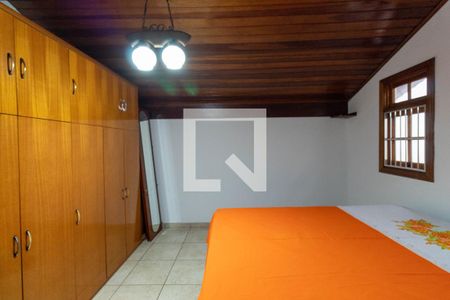 Casa à venda com 160m², 5 quartos e 5 vagas Casa à venda com 160m², 5 quartos e 5 vagasQuarto 1