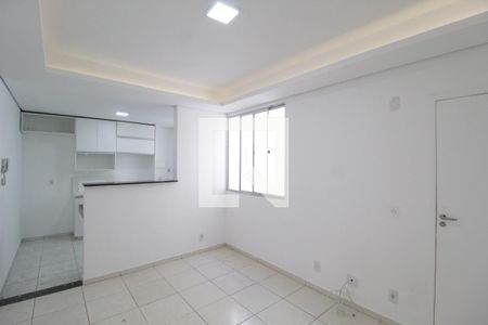 Sala de apartamento para alugar com 2 quartos, 50m² em Gávea, Uberlândia