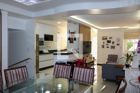 Sala de casa de condomínio à venda com 3 quartos, 162m² em Mauá, São Caetano do Sul