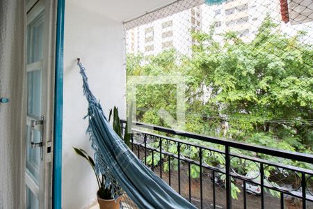 Sala de apartamento para alugar com 3 quartos, 128m² em Pitangueiras, Guarujá