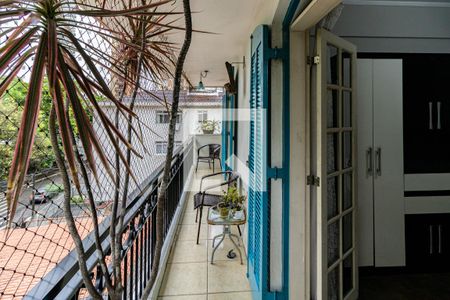 Apartamento para alugar com 128m², 3 quartos e 1 vagaQuarto