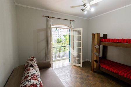 Apartamento para alugar com 128m², 3 quartos e 1 vagaQuarto