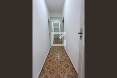 Corredor de apartamento para alugar com 1 quarto, 80m² em Jardim Guairaca, São Paulo