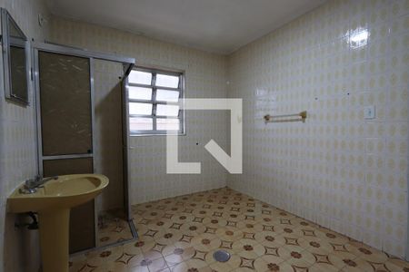 Banheiro de apartamento para alugar com 1 quarto, 80m² em Jardim Guairaca, São Paulo