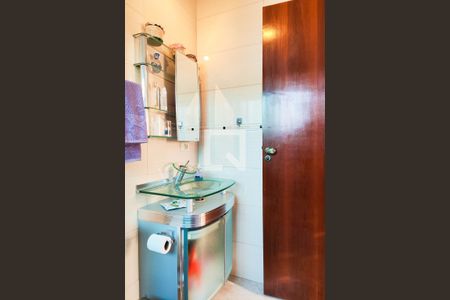 Casa à venda com 391m², 3 quartos e 4 vagasBanheiro da Suite 1