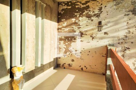 Casa à venda com 391m², 3 quartos e 4 vagasVaranda