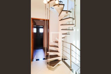 Casa à venda com 391m², 3 quartos e 4 vagasCorredor