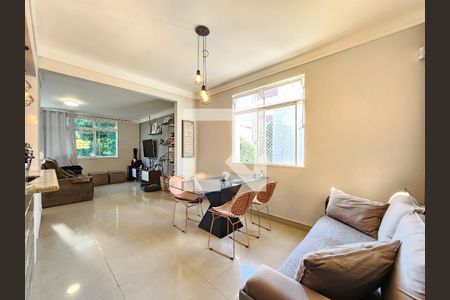 Sala de apartamento à venda com 3 quartos, 110m² em São Lucas, Belo Horizonte
