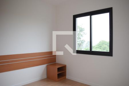 Quarto 1 de apartamento para alugar com 2 quartos, 48m² em Campo Comprido, Curitiba