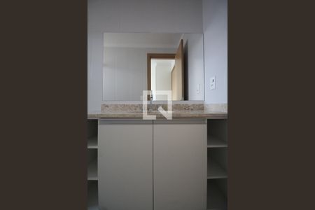 Apartamento à venda com 66m², 2 quartos e 1 vaga Apartamento à venda com 66m², 2 quartos e 1 vagaBanheiro da Suíte 1