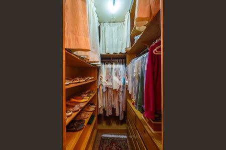 Apartamento à venda com 330m², 3 quartos e 5 vagasSuíte - Closet