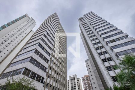 Apartamento à venda com 330m², 3 quartos e 5 vagasFachada
