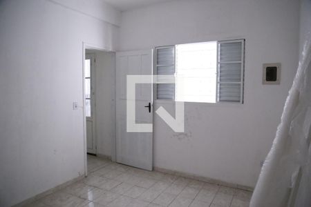 Quarto de casa para alugar com 1 quarto, 40m² em Vila Mangalot, São Paulo
