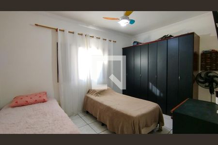 Casa à venda com 240m², 2 quartos e 3 vagasQuarto 2