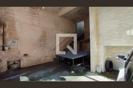 Casa à venda com 240m², 2 quartos e 3 vagasGaragem