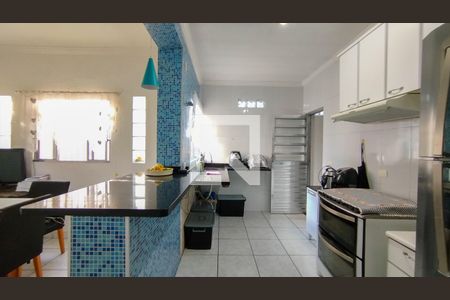 Casa à venda com 240m², 2 quartos e 3 vagasCozinha