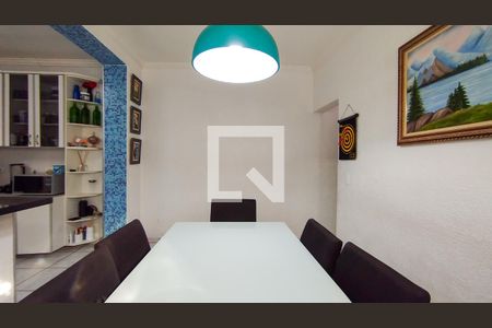 Casa à venda com 240m², 2 quartos e 3 vagasCozinha