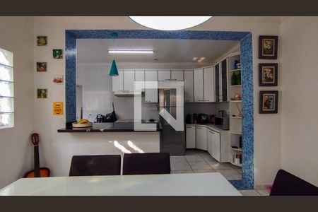 Casa à venda com 240m², 2 quartos e 3 vagasCozinha