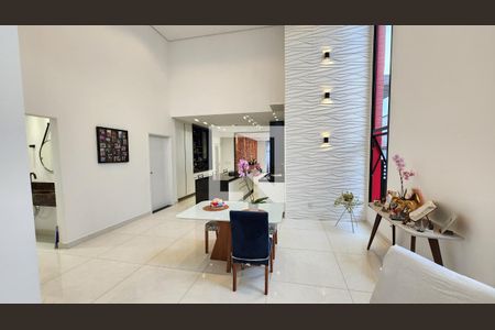 Sala de casa de condomínio à venda com 4 quartos, 267m² em Vale Azul, Jundiaí