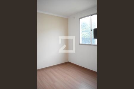 Quarto 2 de apartamento para alugar com 2 quartos, 47m² em Umbará, Curitiba