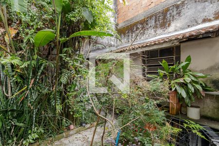 Casa à venda com 300m², 3 quartos e 3 vagasJardim - Quintal