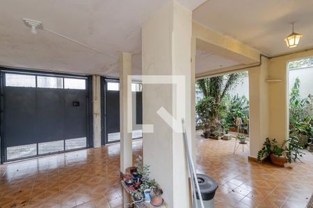 Casa à venda com 300m², 3 quartos e 3 vagasGaragem