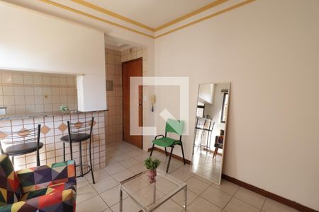Sala de apartamento para alugar com 1 quarto, 40m² em Jardim Irajá, Ribeirão Preto