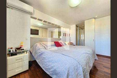 Apartamento à venda com 238m², 4 quartos e 4 vagasQuarto Suíte