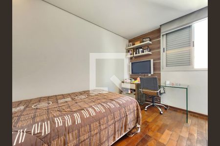 Apartamento à venda com 238m², 4 quartos e 4 vagasQuarto 4