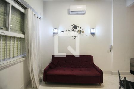 Sala  de apartamento para alugar com 1 quarto, 45m² em Barra Funda, Guarujá