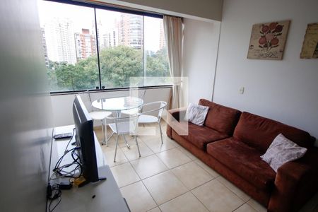 Sala de apartamento para alugar com 1 quarto, 34m² em Paraíso do Morumbi, São Paulo