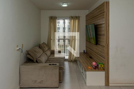 Sala estar/jantar de apartamento para alugar com 2 quartos, 52m² em Taquara, Rio de Janeiro