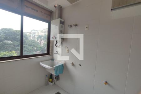 Apartamento à venda com 76m², 2 quartos e 1 vagaÁrea de Serviço