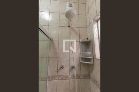 Casa à venda com 120m², 3 quartos e 1 vaga Casa à venda com 120m², 3 quartos e 1 vagaBanheiro