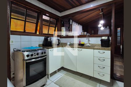 Casa para alugar com 360m², 3 quartos e 1 vagaCozinha