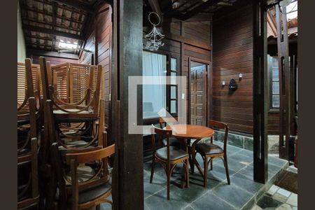 Casa para alugar com 360m², 3 quartos e 1 vagaVaranda