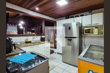 Casa para alugar com 360m², 3 quartos e 1 vagaCozinha